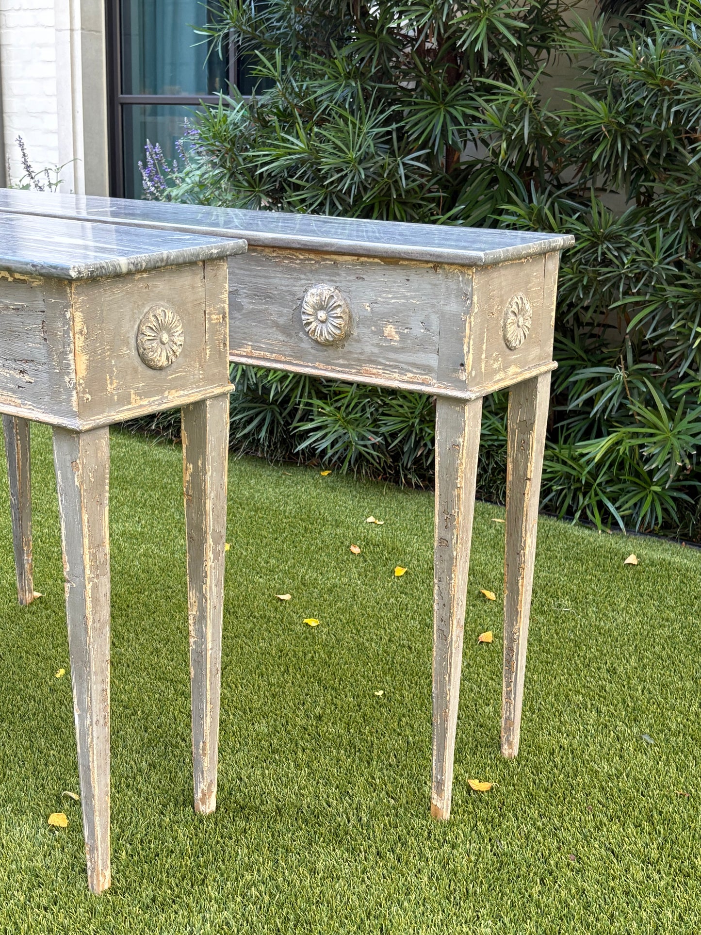 Rosette Console Table