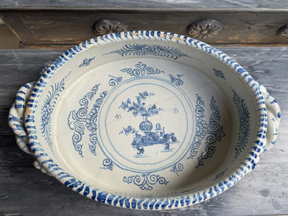 18th c. Blue & White Jardiniere